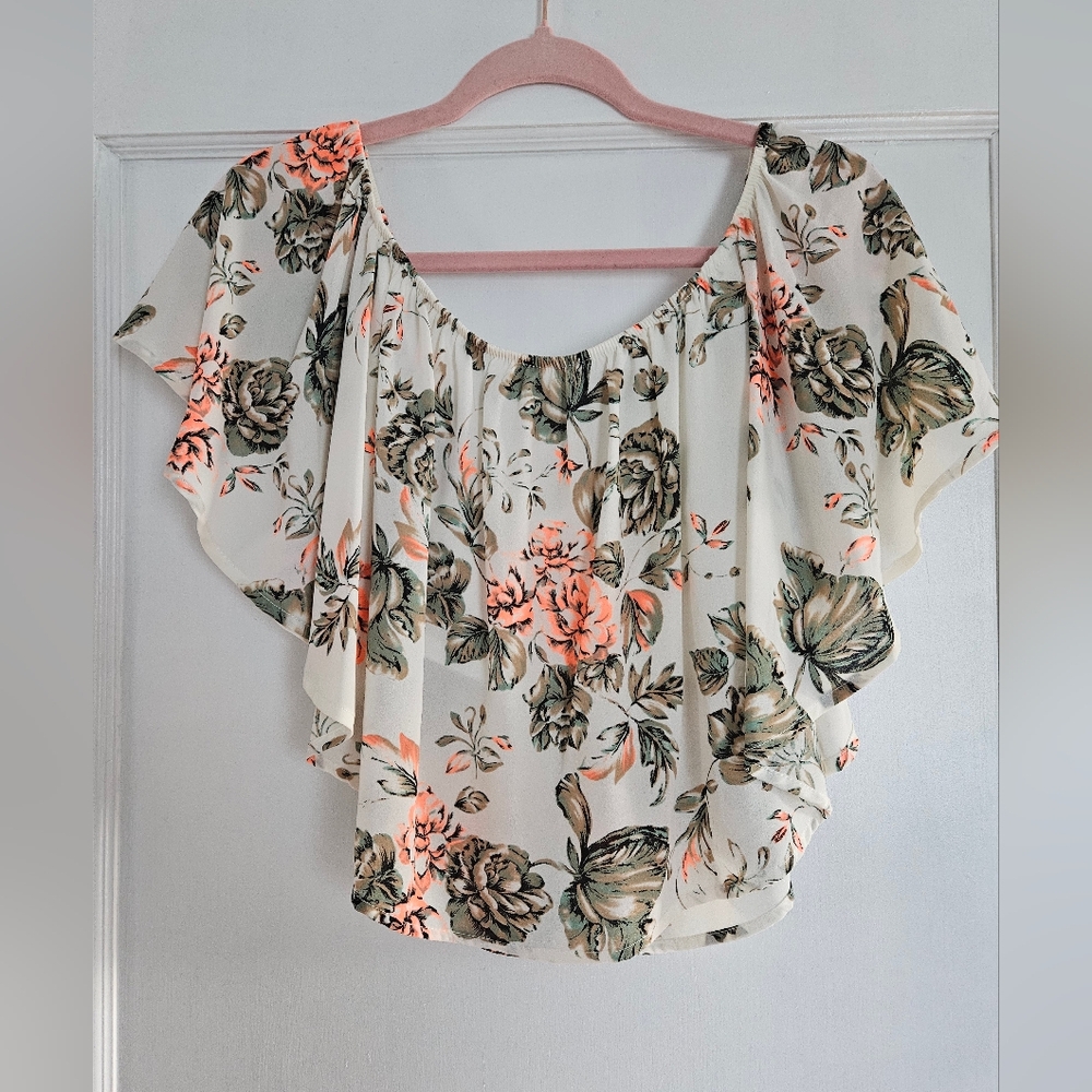 Charlotte Russe Floral Crop Top